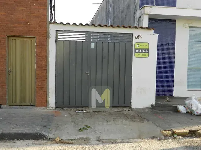 Casa com 140m² 1 quarto e 1 banheiro, para alugar, no bairro Centro em Serrana