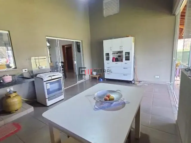 Casa com 1250m² 3 quartos e 3 banheiros, à venda, no bairro Loteamento Terras de Canaã em Cambé