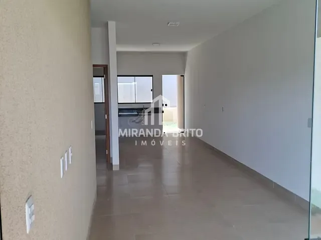 Casa 2 quartos e 2 banheiros, à venda, no bairro Residencial Santa Fé em Goiânia