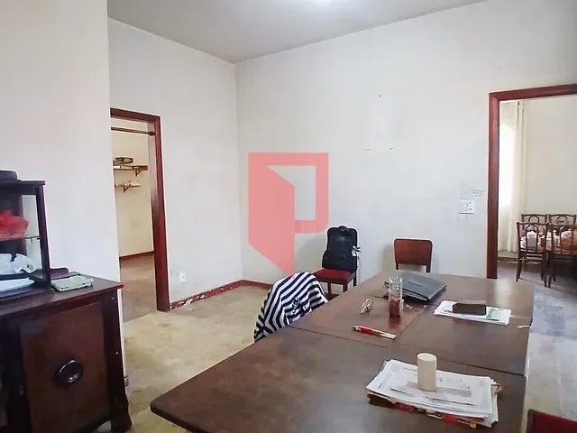 Casa 3 quartos e 1 banheiro, à venda, no bairro Carlos Prates em Belo Horizonte