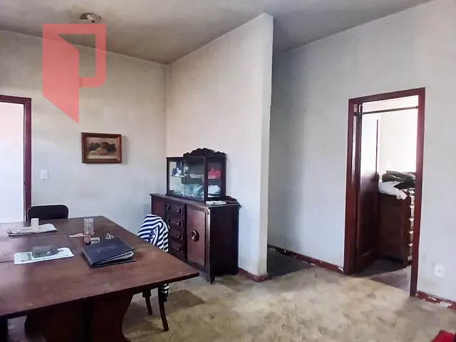 Casa 3 quartos e 1 banheiro, à venda, no bairro Carlos Prates em Belo Horizonte