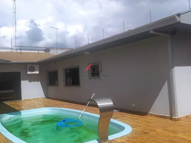 Casa com 252m² 2 quartos e 2 banheiros, à venda, no bairro Jardim Paraíso em Arapongas