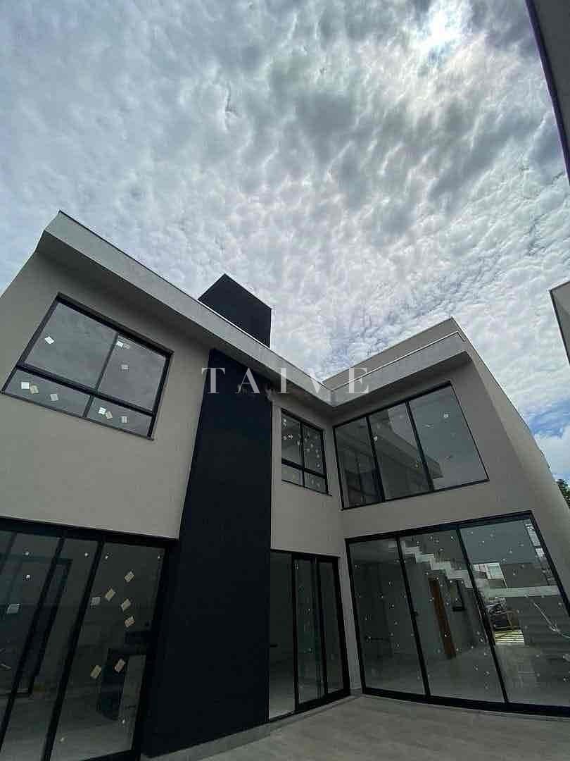 Casa, 4 quartos, 280 m² - Foto 4