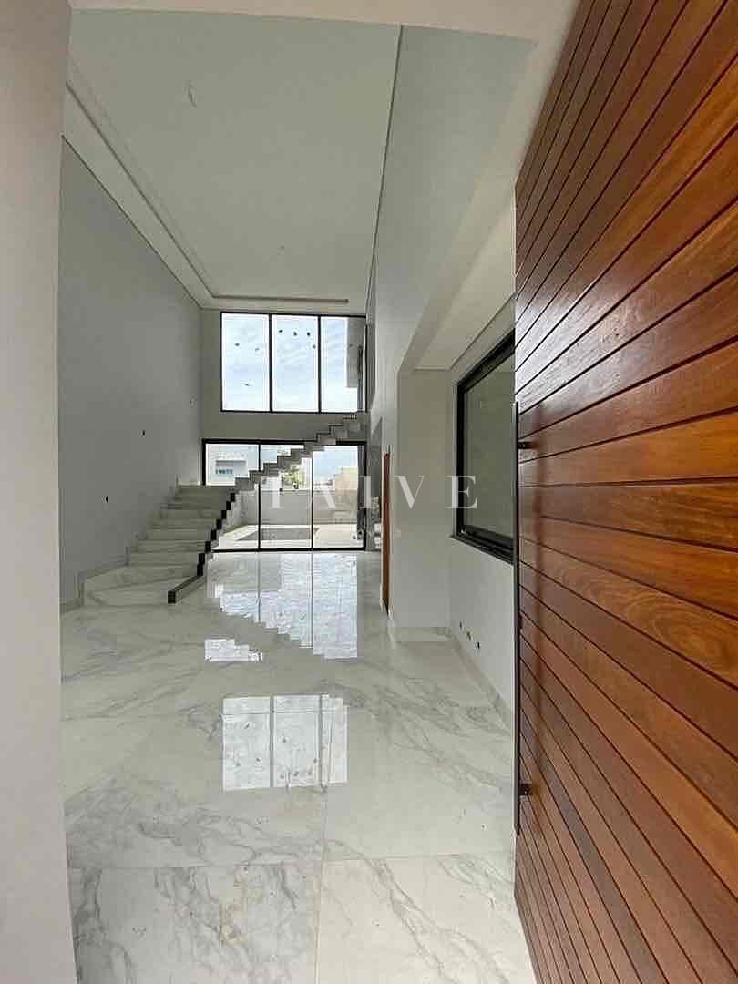 Casa, 4 quartos, 280 m² - Foto 2