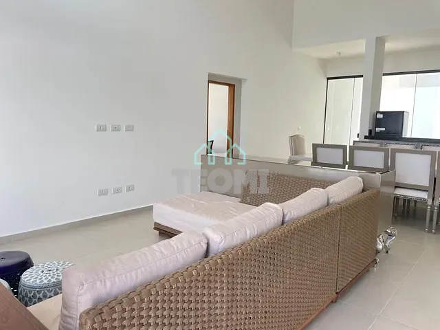 Casa com 250m² 3 quartos e 3 banheiros, à venda, no bairro Itapecerica em Taubaté