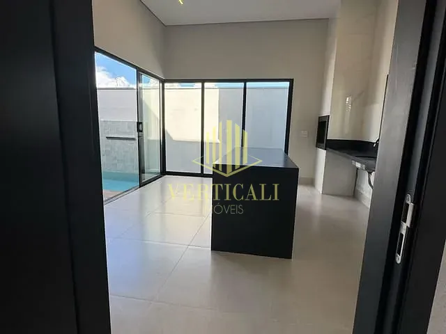 Casa 3 quartos e 2 banheiros, à venda, no bairro Condomínio Primor das Torres em Cuiabá