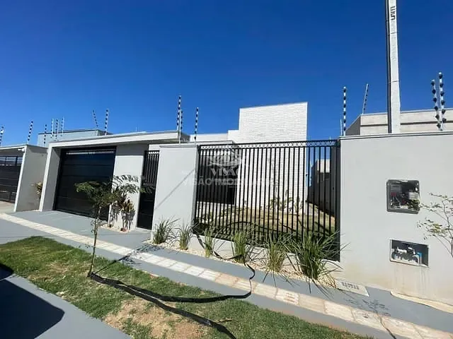 Casa com 301m² 3 quartos e 3 banheiros, à venda, no bairro Residencial Riviera Suíça I em Sinop