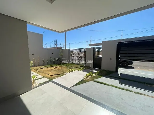 Casa com 301m² 3 quartos e 3 banheiros, à venda, no bairro Residencial Riviera Suíça I em Sinop