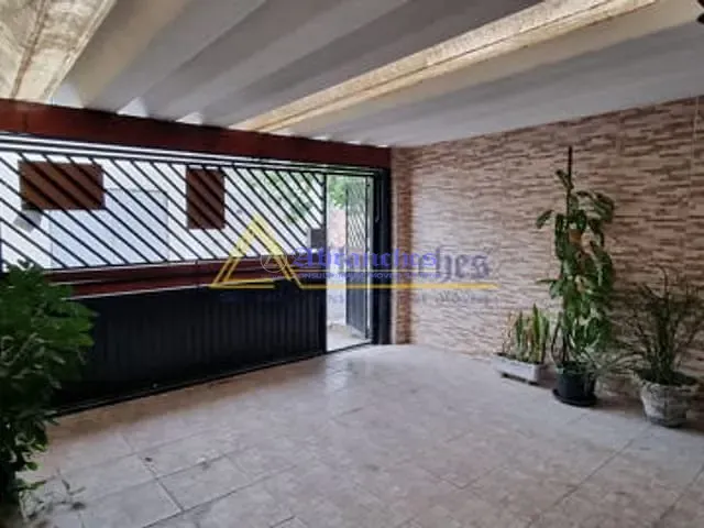 Casa com 157m² 3 quartos e 1 banheiro, à venda, no bairro Vila Rosaria em São Paulo