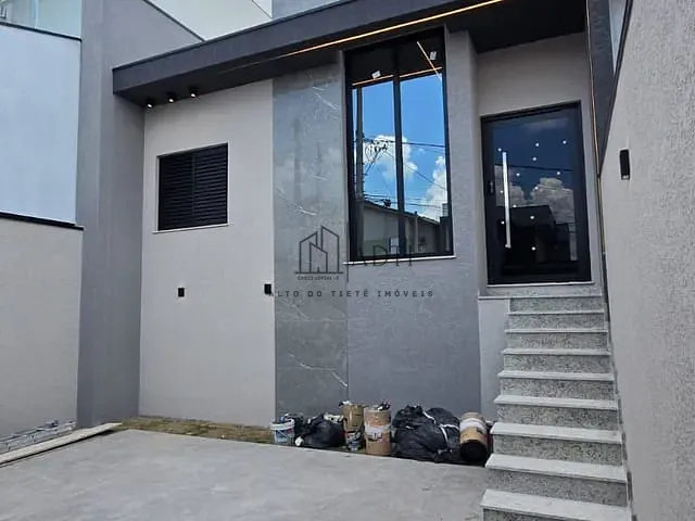 Casa com 175m² 3 quartos e 1 banheiro, à venda, no bairro Vila Caputera em Mogi das Cruzes