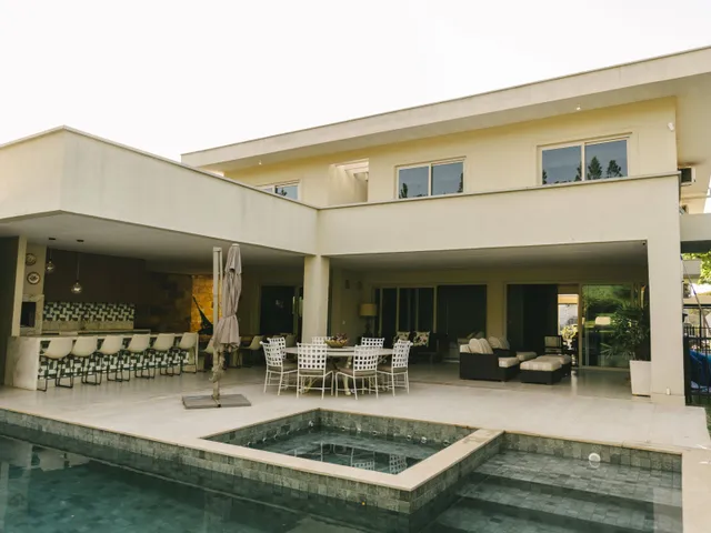 Casa 4 quartos e 7 banheiros, à venda, no bairro Setor de Habitações Individuais Sul em Brasília