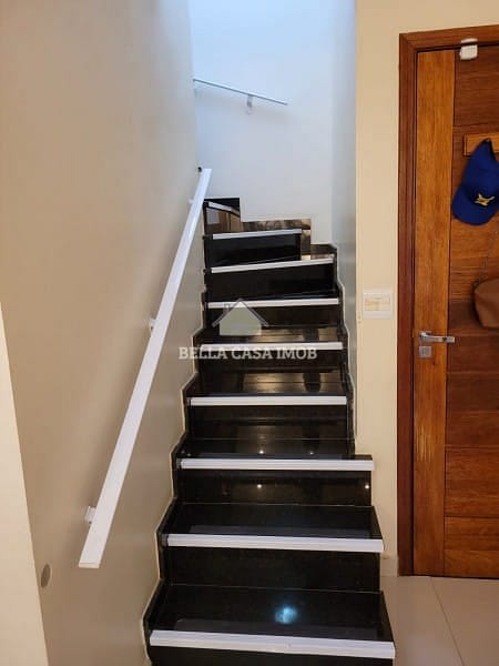 Casa à venda com 3 quartos, 120m² - Foto 12