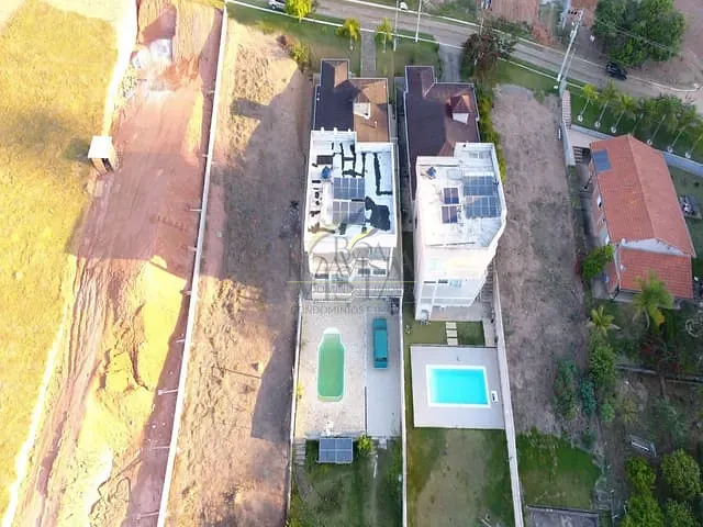 Casa com 1250m² 4 quartos e 5 banheiros, à venda, no bairro SANTE FE II em Joanópolis