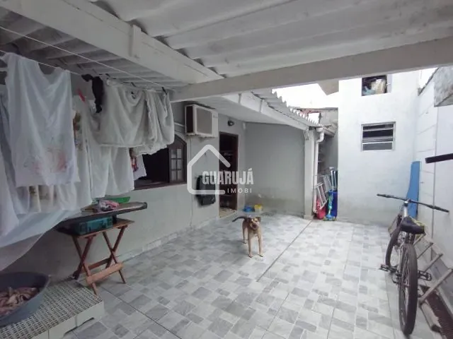 Casa 2 quartos e 1 banheiro, à venda, no bairro Vila Áurea (Vicente de Carvalho) em Guarujá
