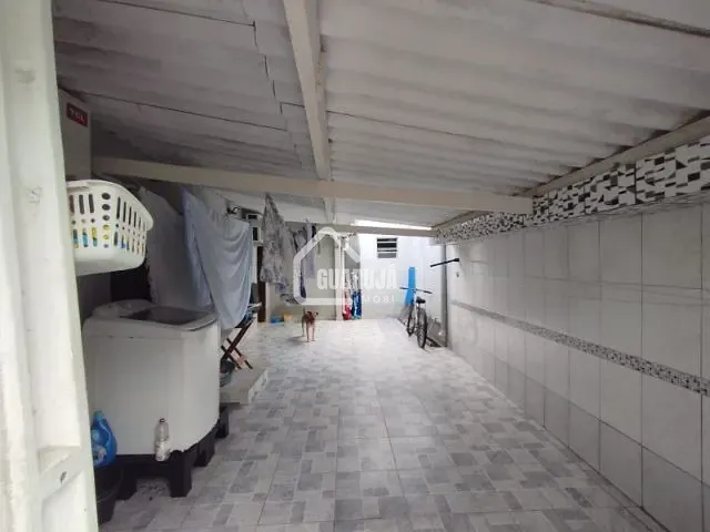 Casa 2 quartos e 1 banheiro, à venda, no bairro Vila Áurea (Vicente de Carvalho) em Guarujá