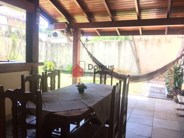 Casa com 400m², à venda, no bairro Centro em Pindamonhangaba
