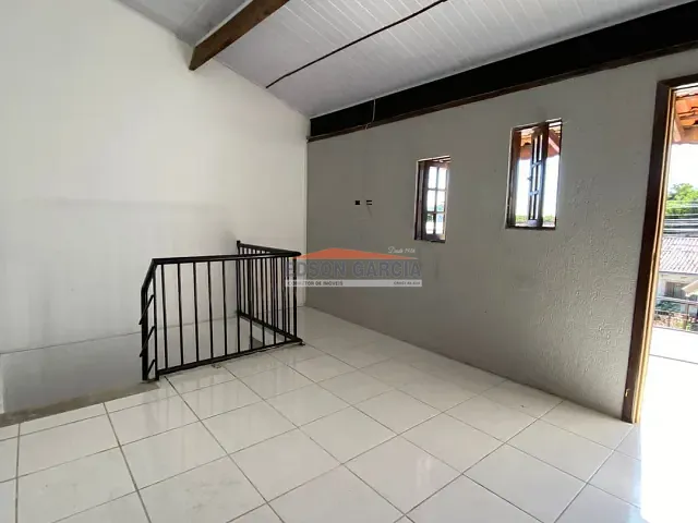 Casa 3 quartos e 1 banheiro, para alugar, no bairro Jardim Nova Ipanema em Sorocaba