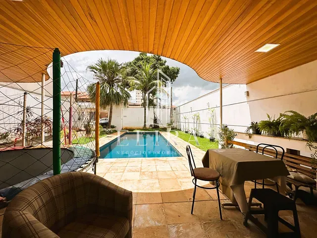 Casa com 528m² 5 quartos e 6 banheiros, à venda, no bairro Boa Vista em Americana