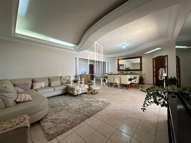 Casa com 528m² 5 quartos e 6 banheiros, à venda, no bairro Boa Vista em Americana