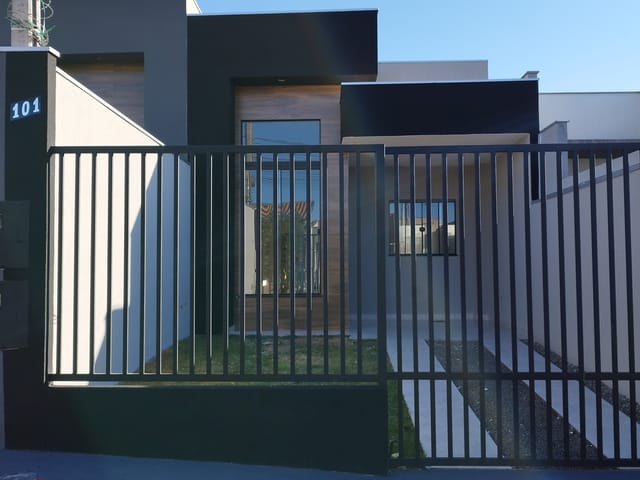 Foto do Casa - Casa á venda com 3 quartos sendo um deles suíte no jardim São Paulo 2 zona norte de Londrina-PR | Edmilson Pereira Corretor de Imóveis em Londrina