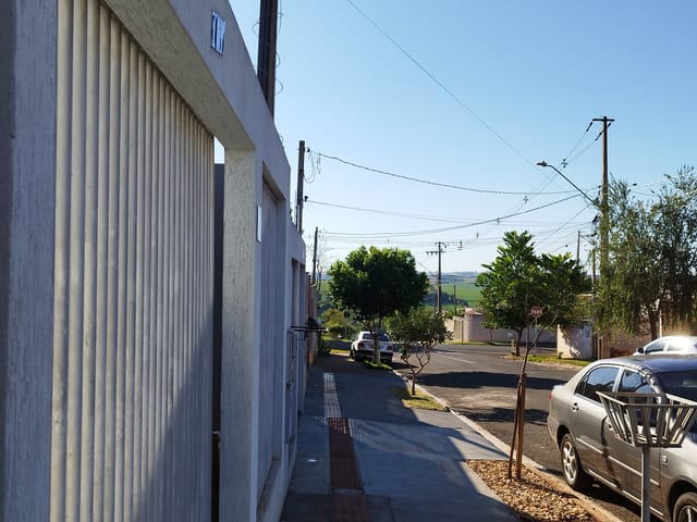 Foto do Casa - Casa á venda com 3 quartos sendo um deles suíte no jardim São Paulo 2 zona norte de Londrina-PR | Edmilson Pereira Corretor de Imóveis em Londrina