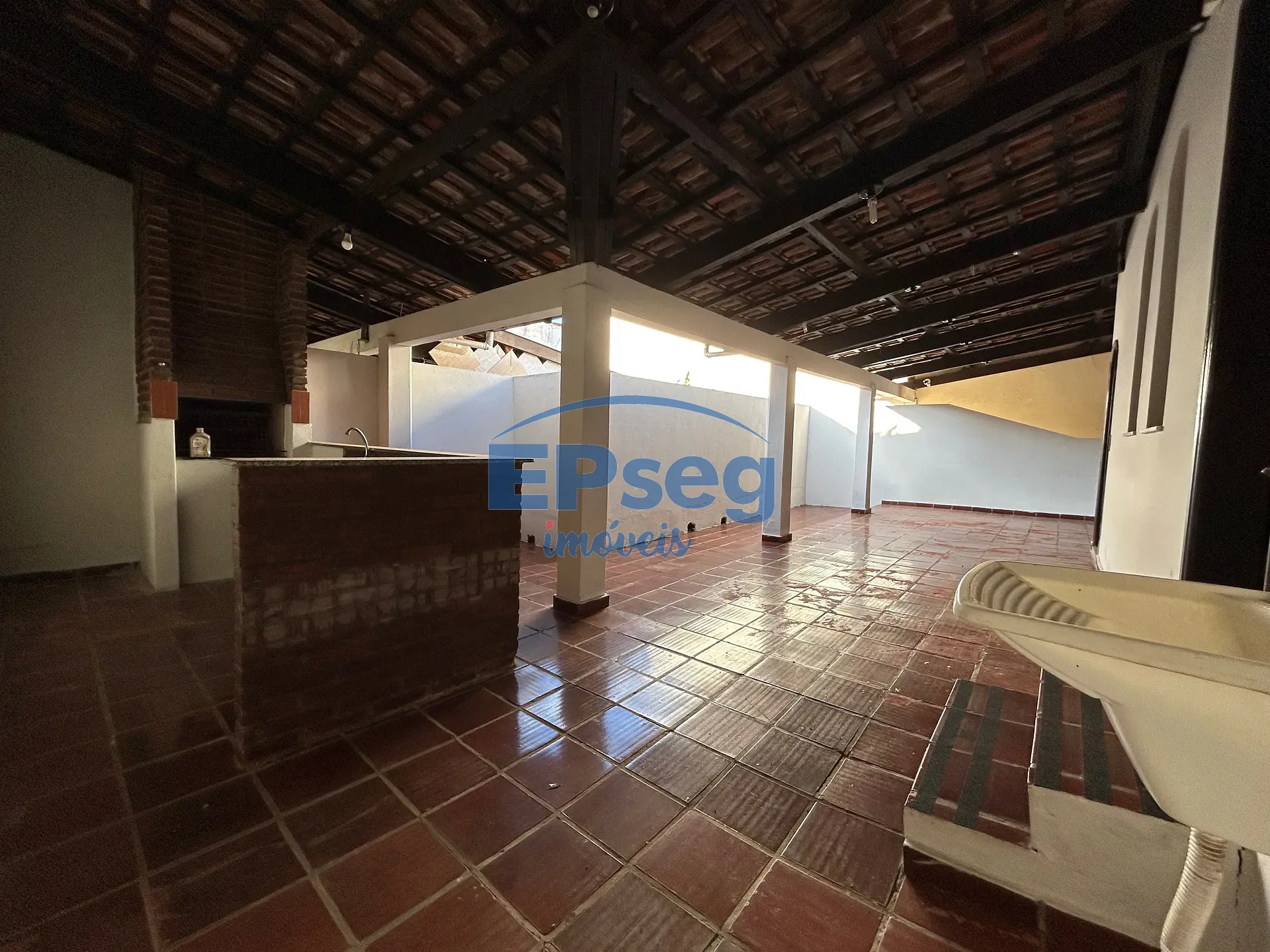Casa, 1 quarto, 216 m² - Foto 11