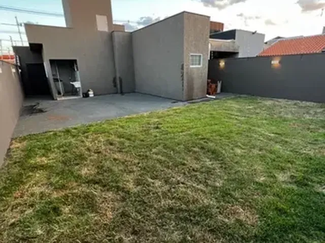 Casa com 230m² 2 quartos e 2 banheiros, à venda, no bairro Loteamento Jorge Rodrigues em São José do Rio Preto