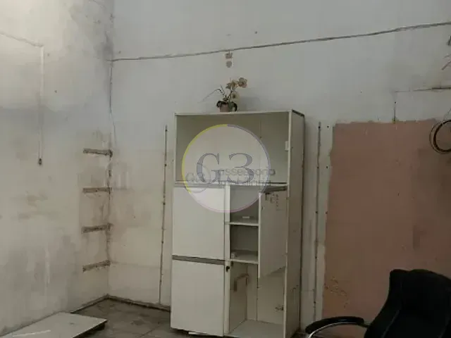 Casa 13 quartos e 3 banheiros, para alugar, no bairro Centro em Rio Grande