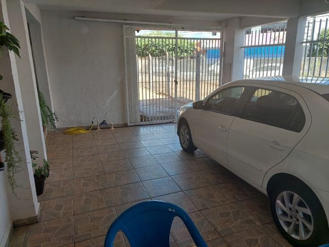 Casa com 255m² 3 quartos e 2 banheiros, à venda, no bairro Vila Silvares em Birigui