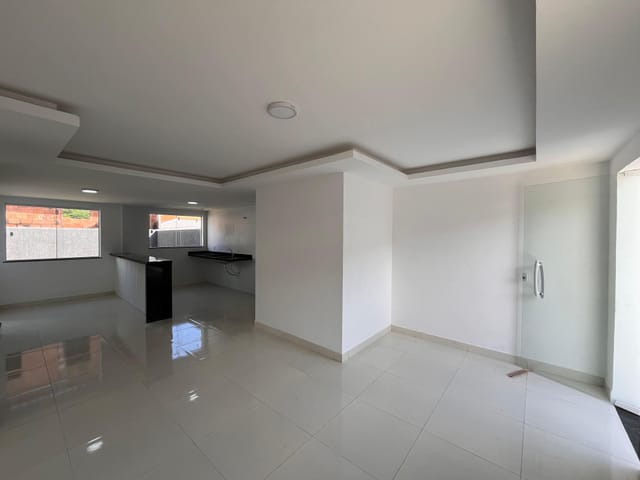 Casa 3 quartos e 2 banheiros, à venda, no bairro Várzea das Moças em São Gonçalo