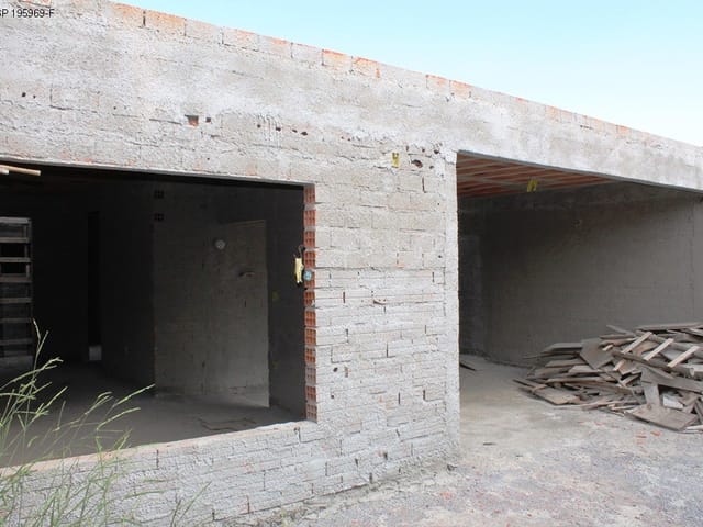 Casa com 250m² 3 quartos e 3 banheiros, à venda, no bairro RECANTO CIDADE NOVA em SALTO DE PIRAPORA
