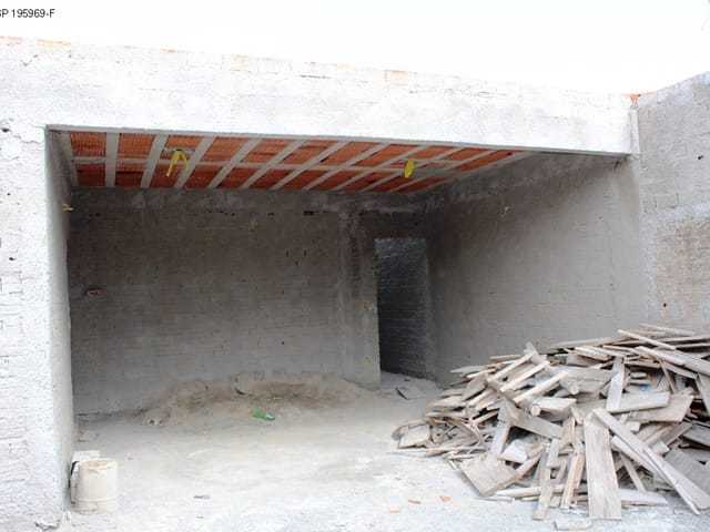 Casa com 250m² 3 quartos e 3 banheiros, à venda, no bairro RECANTO CIDADE NOVA em SALTO DE PIRAPORA