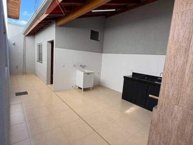 Casa com 200m² 3 quartos e 3 banheiros, à venda, no bairro Residencial Meireles em Franca