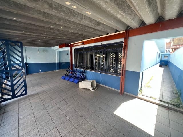 Casa com 250m² 3 quartos e 3 banheiros, à venda ou para alugar, no bairro Polvilho em Cajamar