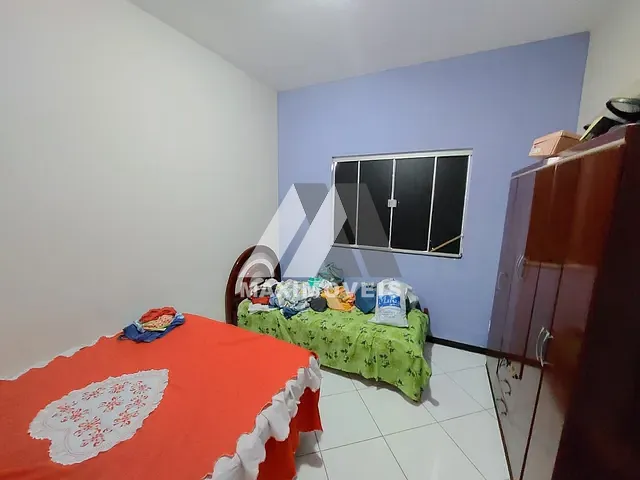 Casa com 405m² 1 quarto e 1 banheiro, à venda, no bairro Itatiaia em Araçuaí
