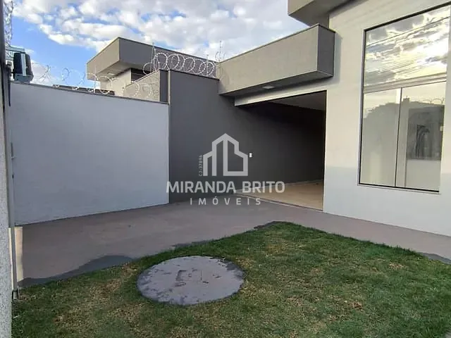 Casa 3 quartos e 2 banheiros, à venda, no bairro Parque Ibirapuera em Aparecida de Goiânia