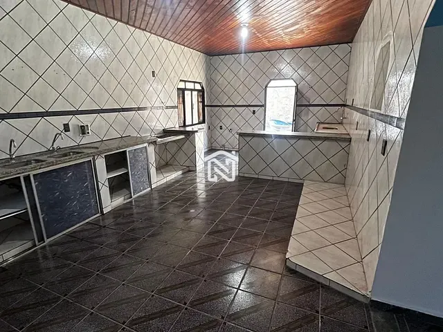 Casa com 413m² 2 quartos e 2 banheiros, para alugar, no bairro Setor Oeste em Paraíso do Tocantins