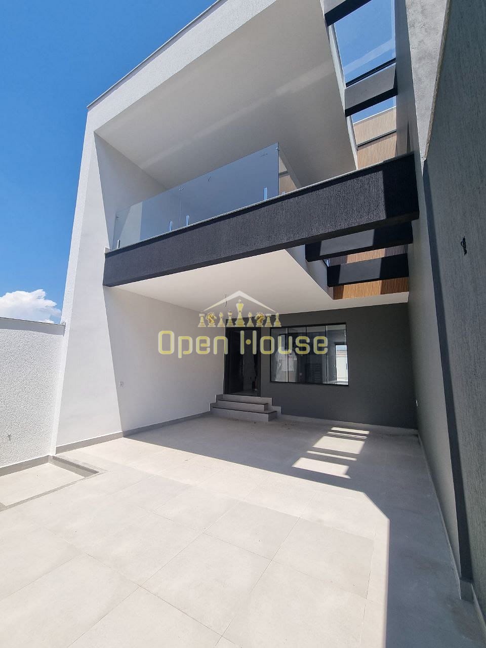 Casa, 3 quartos, 208 m² - Foto 1