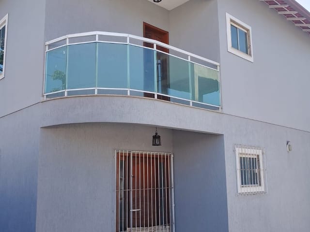 Casa 3 quartos e 5 banheiros, à venda, no bairro Ouro Verde em Rio das Ostras