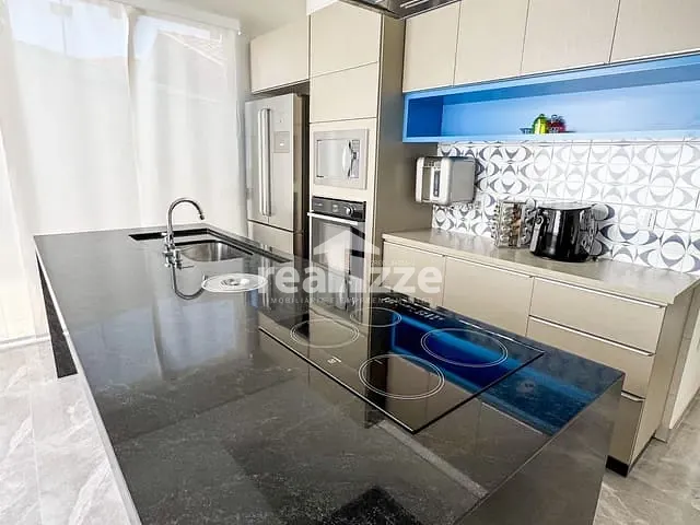 Casa 3 quartos e 3 banheiros, à venda, no bairro Prados em Itapira
