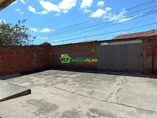 Casa com 400m² 3 quartos e 2 banheiros, à venda, no bairro Colorado em Teresina