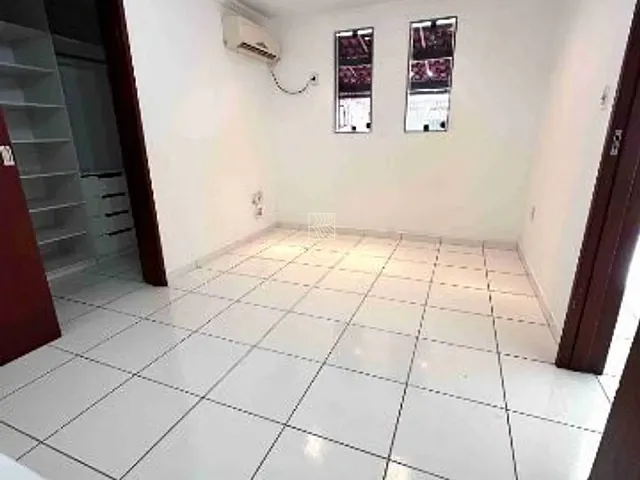 Casa 4 quartos e 2 banheiros, à venda, no bairro Santo Agostinho em Volta Redonda