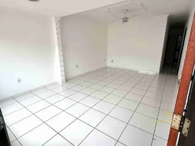 Casa 4 quartos e 2 banheiros, à venda, no bairro Santo Agostinho em Volta Redonda