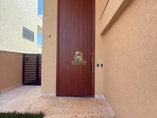 Casa com 434m² 5 quartos e 7 banheiros, para alugar, no bairro Residencial Goiânia Golfe Clube em Goiânia
