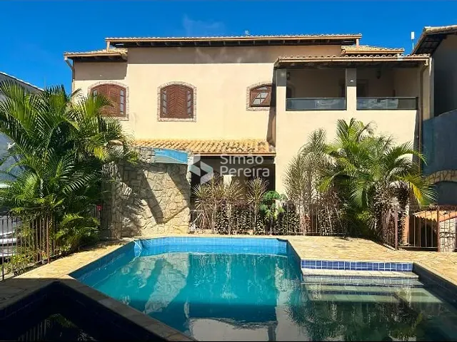 Casa com 400m² 4 quartos e 2 banheiros, à venda, no bairro Werneck em Paraíba do Sul
