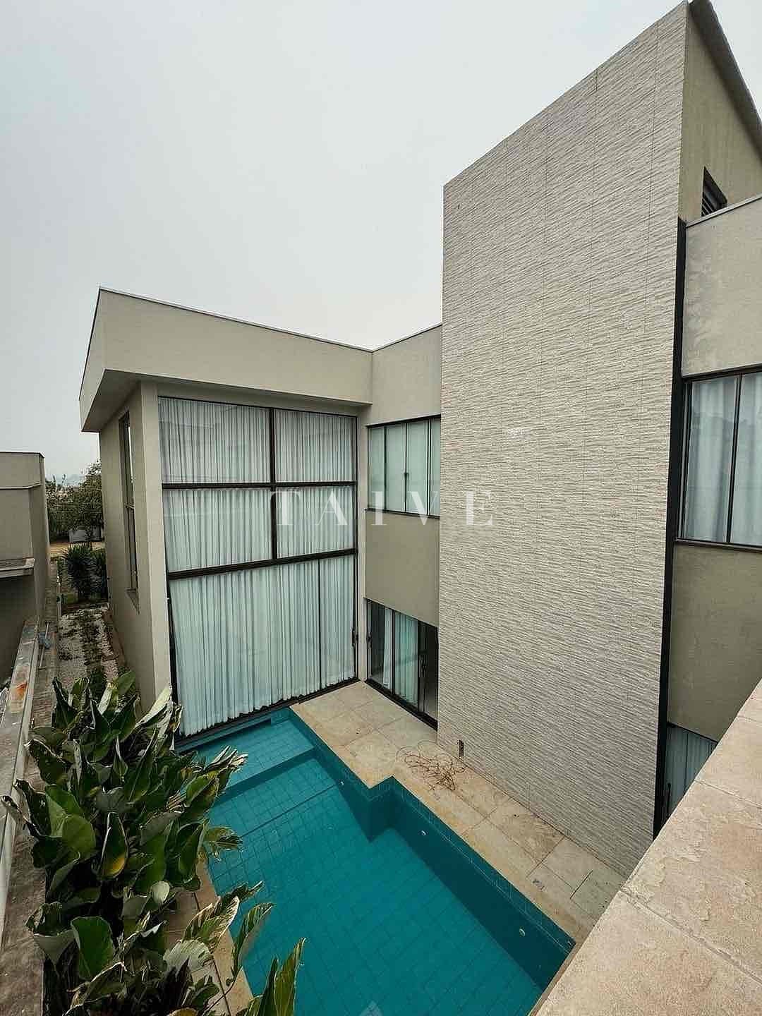 Casa, 3 quartos, 292 m² - Foto 4