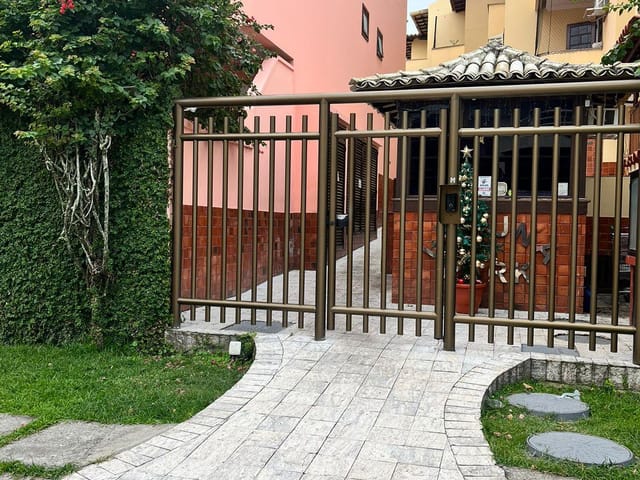 Casa 3 quartos e 4 banheiros, à venda, no bairro Recreio dos Bandeirantes em Rio de Janeiro