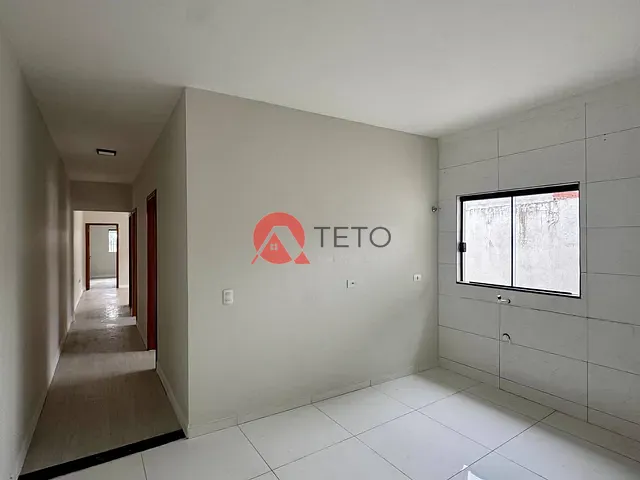 Casa 3 quartos e 2 banheiros, para alugar, no bairro Jardim Diamante em Maringá