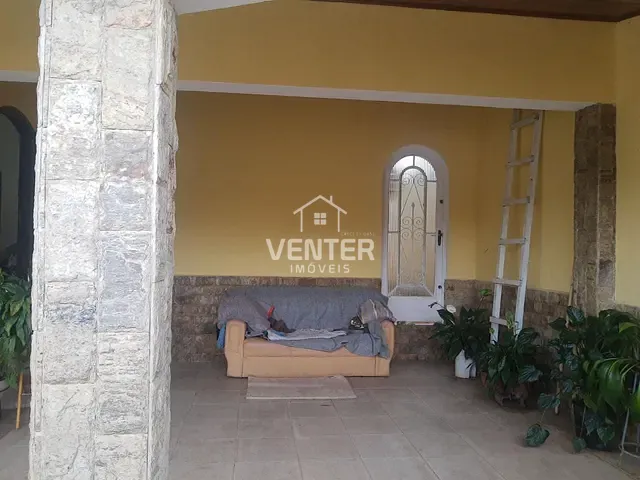 Casa com 300m² 3 quartos e 2 banheiros, à venda, no bairro Campos Elíseos em Taubaté