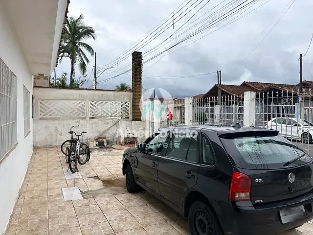 Casa com 250m² 3 quartos e 2 banheiros, à venda, no bairro Caiçara em Praia Grande
